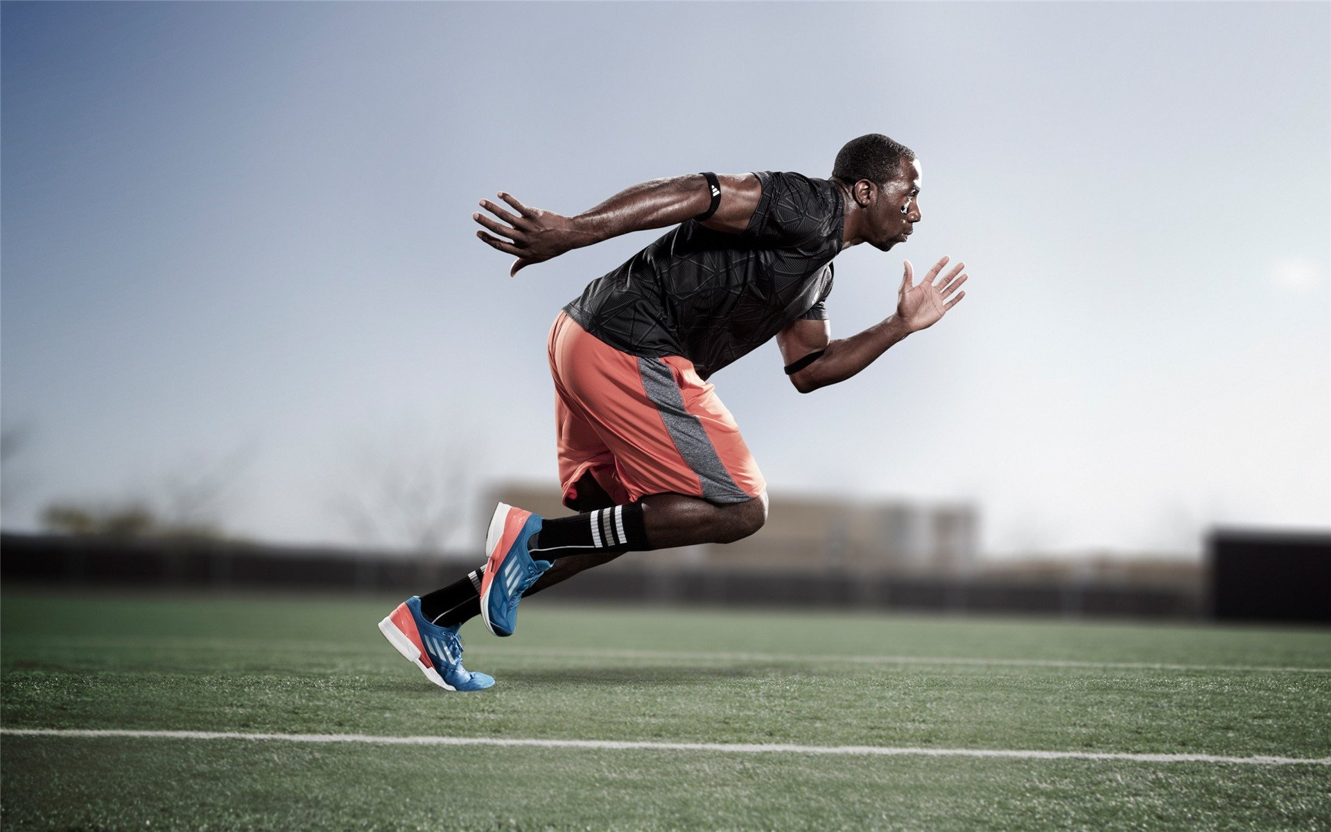 kaiyun开云·官方网站-德甲攻防转换不断，精彩镜头频频上映，德甲足球